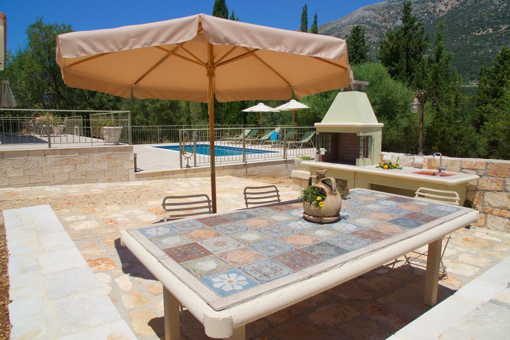 Logarata Forest Villas Kefalonia מראה חיצוני תמונה