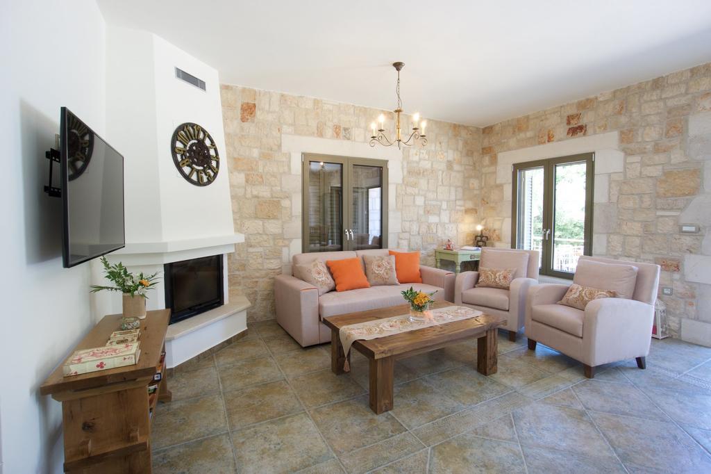Logarata Forest Villas Kefalonia מראה חיצוני תמונה