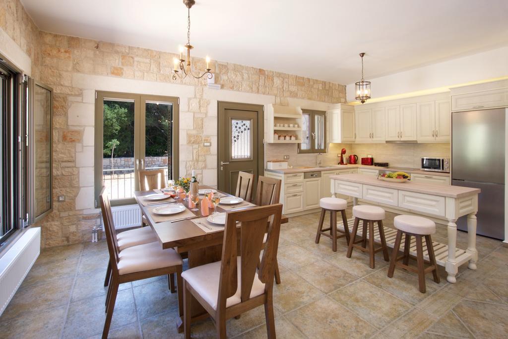 Logarata Forest Villas Kefalonia מראה חיצוני תמונה