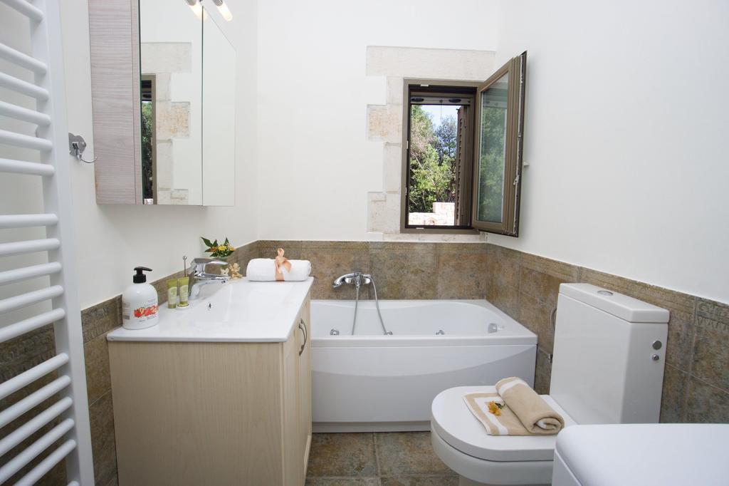 Logarata Forest Villas Kefalonia מראה חיצוני תמונה