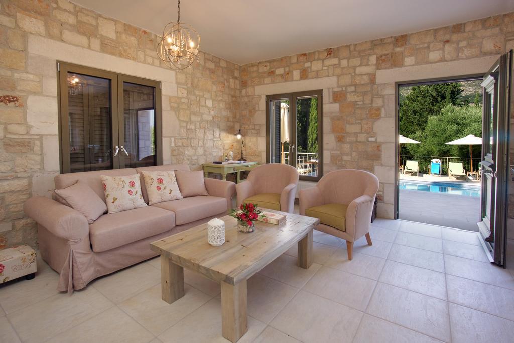 Logarata Forest Villas Kefalonia מראה חיצוני תמונה