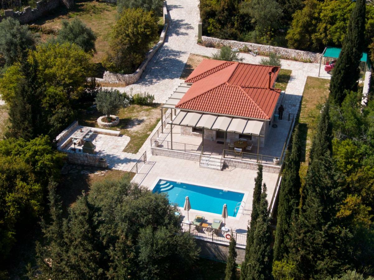 Logarata Forest Villas Kefalonia מראה חיצוני תמונה