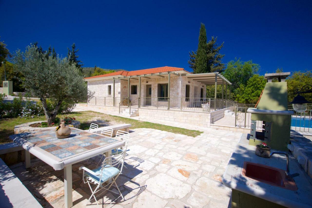 Logarata Forest Villas Kefalonia מראה חיצוני תמונה