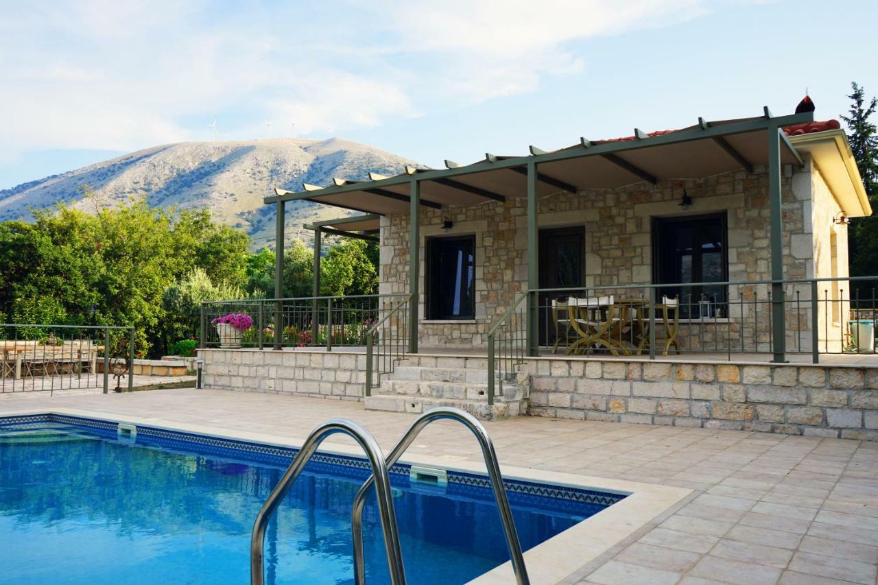 Logarata Forest Villas Kefalonia מראה חיצוני תמונה